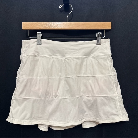 Lululemon White Pace Rival Skirt Size 6 Tall - Picture 1 of 9